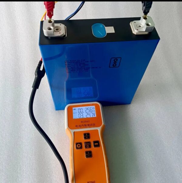 Eve power 3.2v 230ah Lifepo4 prismatic cell